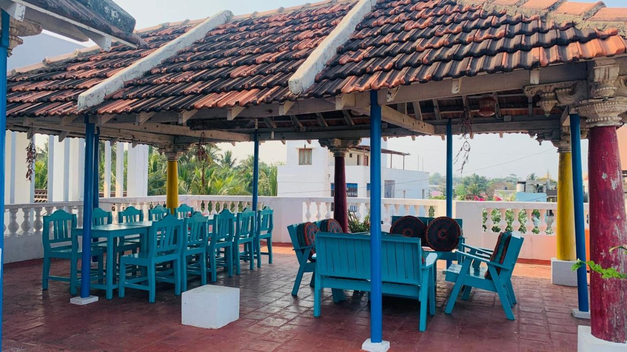 Holi-Wood Guesthouse Pondicherry Dış mekan fotoğraf