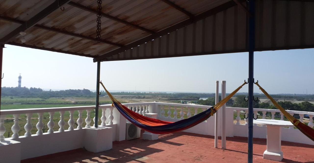 Holi-Wood Guesthouse Pondicherry Dış mekan fotoğraf