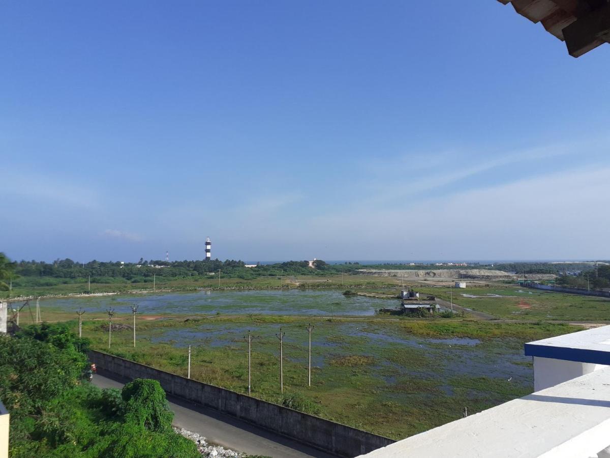 Holi-Wood Guesthouse Pondicherry Dış mekan fotoğraf