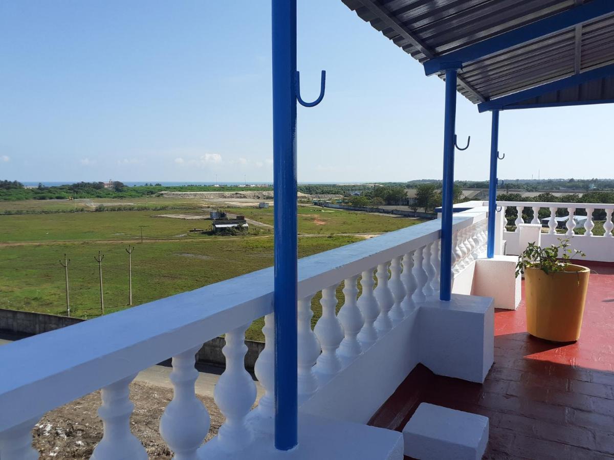 Holi-Wood Guesthouse Pondicherry Dış mekan fotoğraf