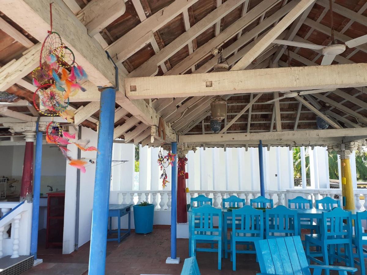 Holi-Wood Guesthouse Pondicherry Dış mekan fotoğraf