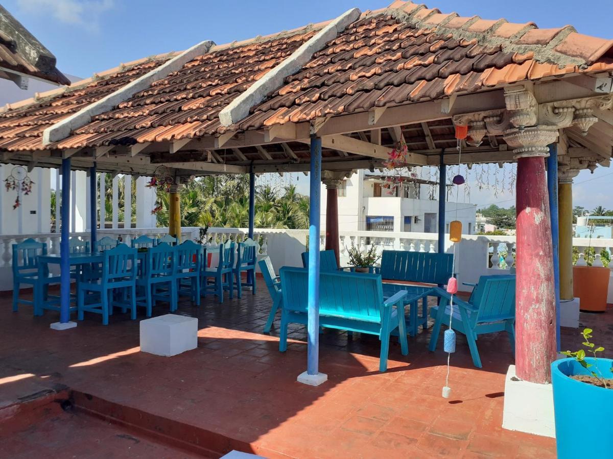 Holi-Wood Guesthouse Pondicherry Dış mekan fotoğraf