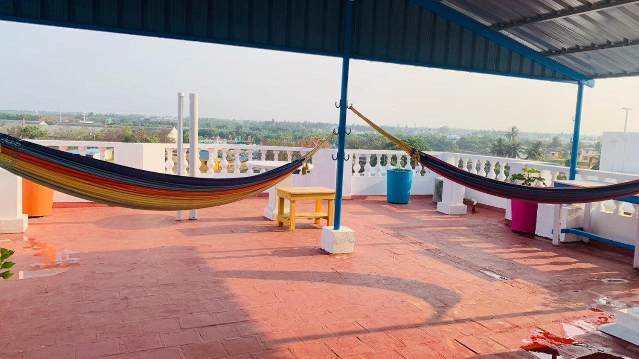 Holi-Wood Guesthouse Pondicherry Dış mekan fotoğraf