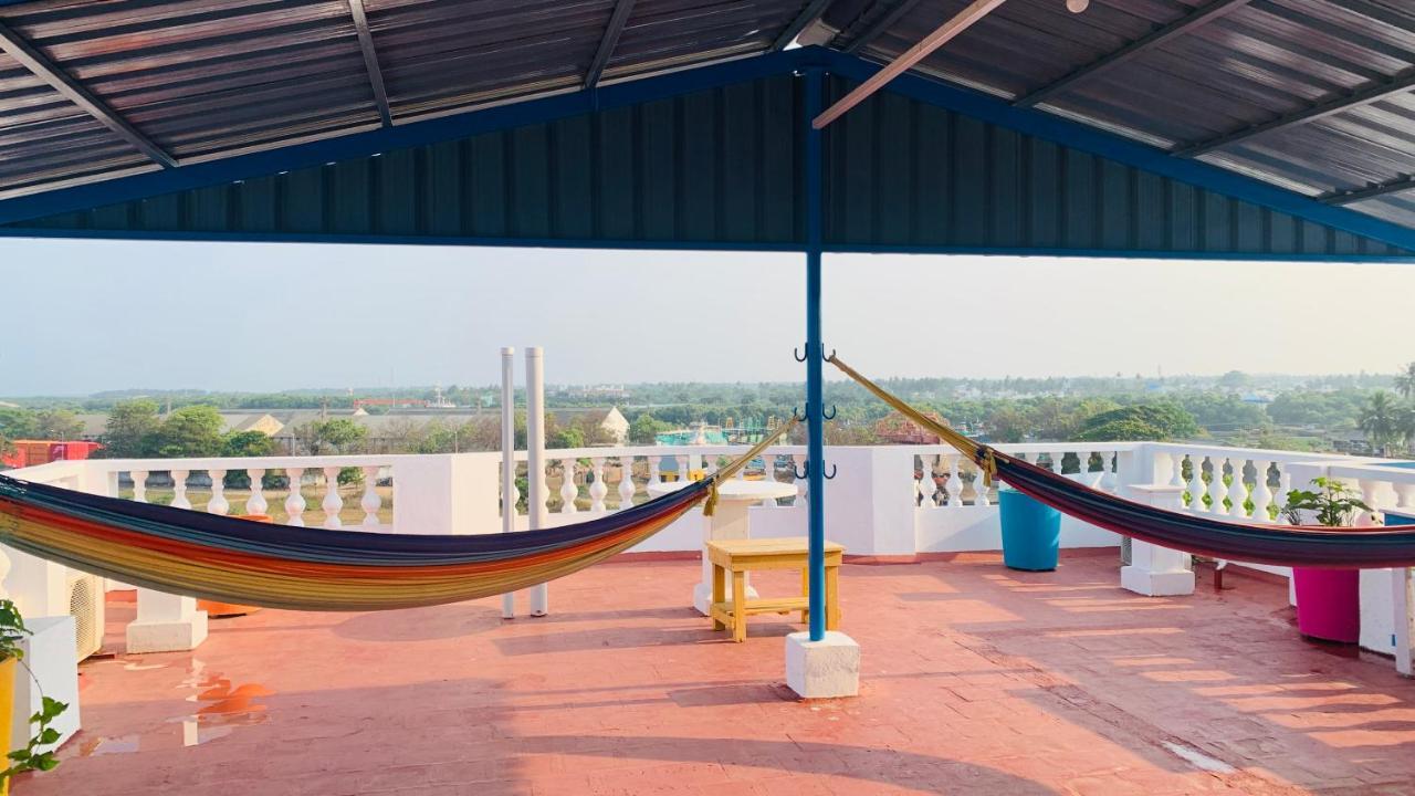 Holi-Wood Guesthouse Pondicherry Dış mekan fotoğraf