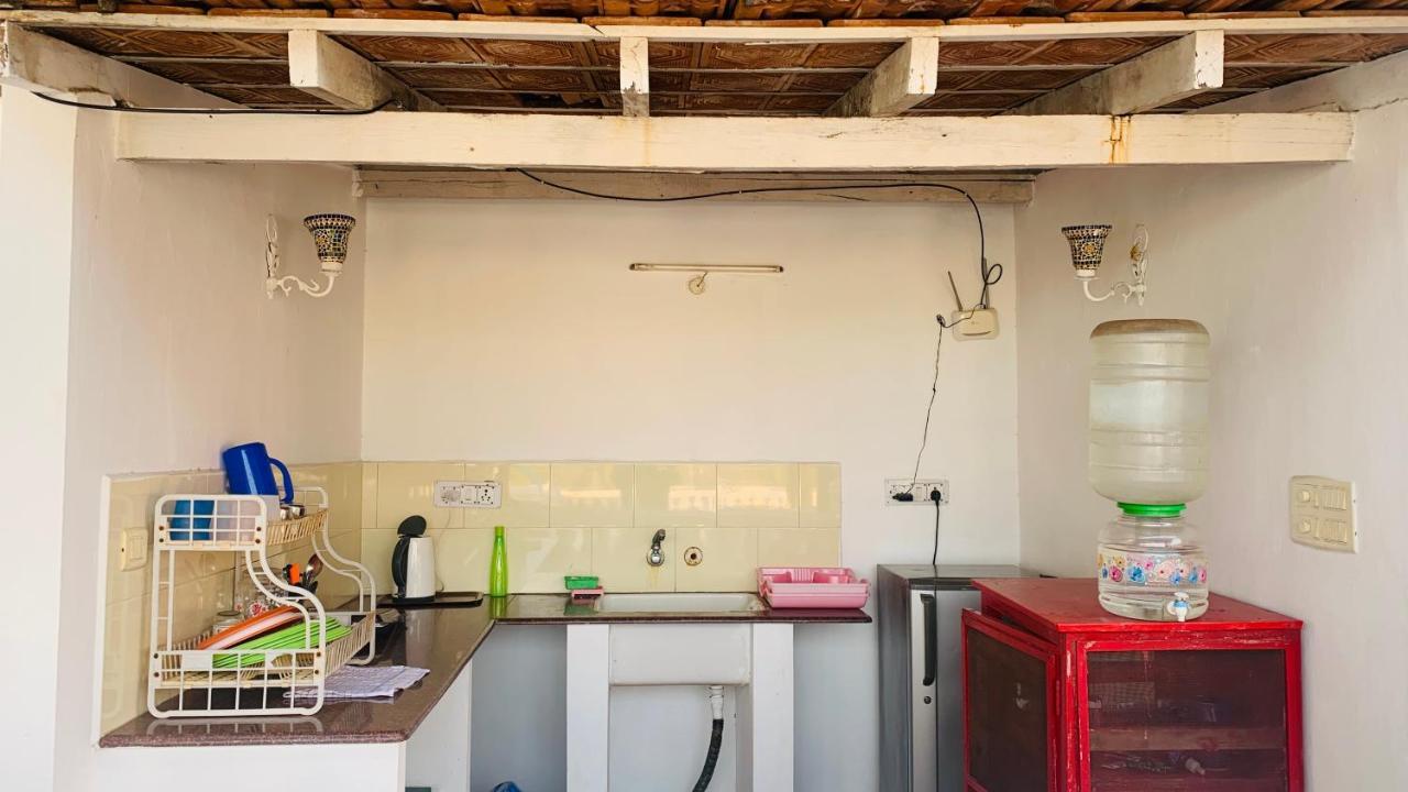 Holi-Wood Guesthouse Pondicherry Dış mekan fotoğraf