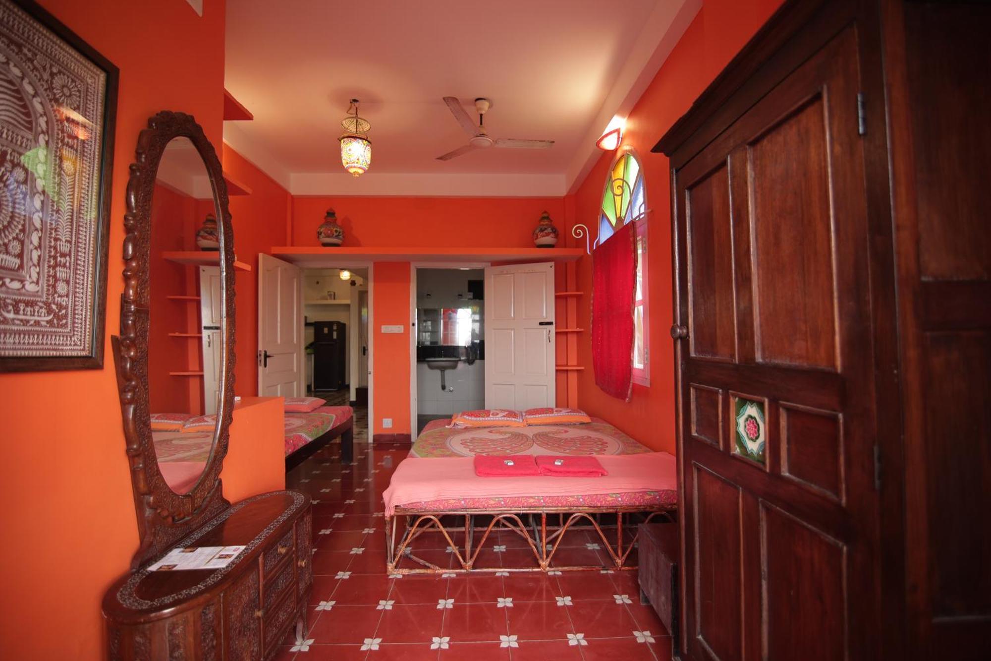 Holi-Wood Guesthouse Pondicherry Dış mekan fotoğraf