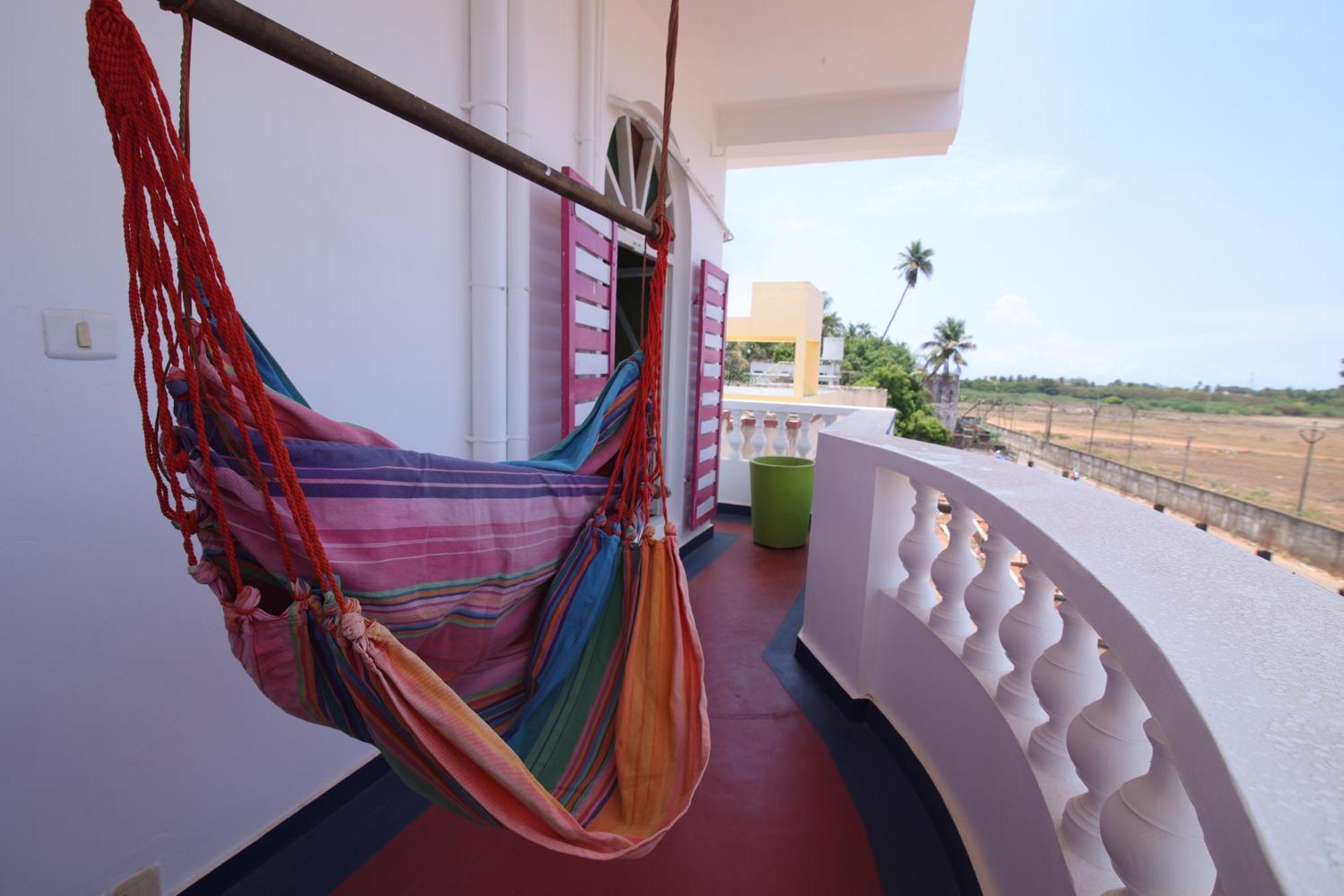 Holi-Wood Guesthouse Pondicherry Dış mekan fotoğraf